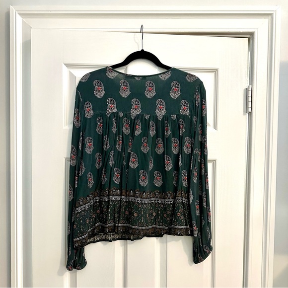 Nordstrom Chloe K. Paisley Boho Flowy Blouse - Picture 2 of 4